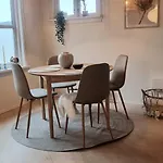 Sentralt,unikt Lite Bergenshus Med Sjel Pa Fine Nostet! Берген