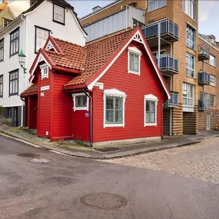 Будинок відпочинку Sentralt,unikt Lite Bergenshus Med Sjel Pa Fine Nostet! *