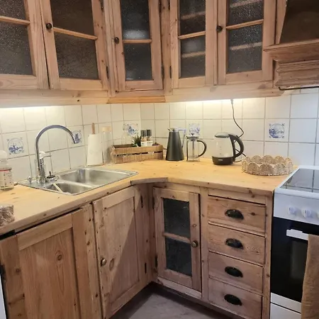 Будинок відпочинку Sentralt,unikt Lite Bergenshus Med Sjel Pa Fine Nostet!