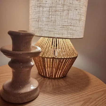 Sentralt,unikt Lite Bergenshus Med Sjel Pa Fine Nostet! * Берген