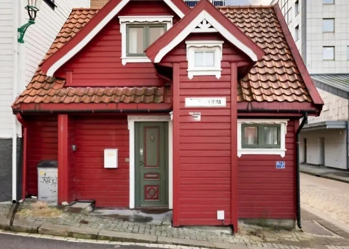 Sentralt,unikt Lite Bergenshus Med Sjel Pa Fine Nostet! Сasa de vacaciones *