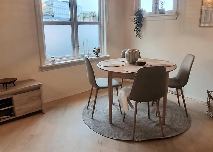 Sentralt,unikt Lite Bergenshus Med Sjel Pa Fine Nostet! Dom wakacyjny *