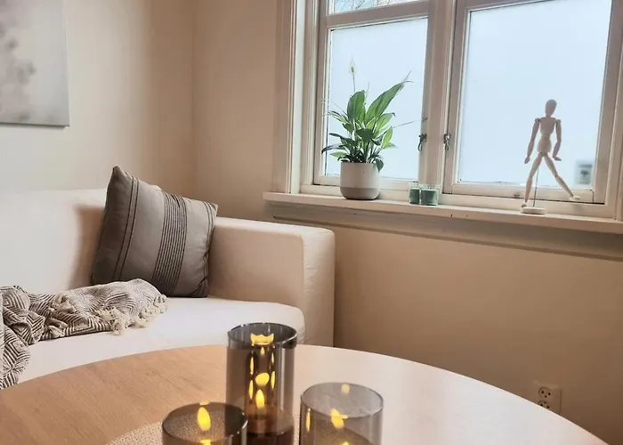 Sentralt,unikt Lite Bergenshus Med Sjel Pa Fine Nostet! 卑爾根